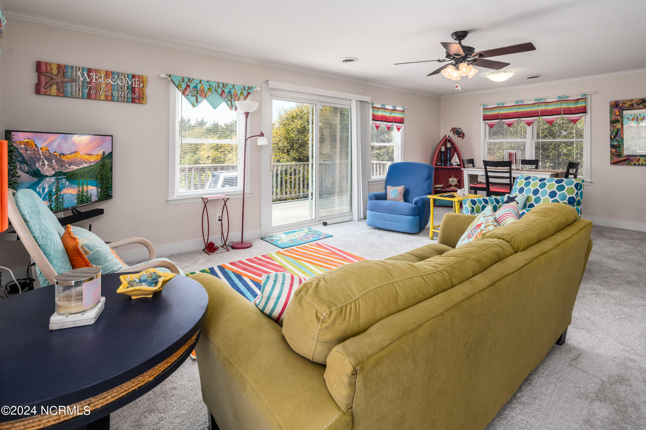 106 Robin Street Emerald Isle, NC 28594 - Photo 15 of 46 20240403 MLS A_Harris 106 Robin St Emera