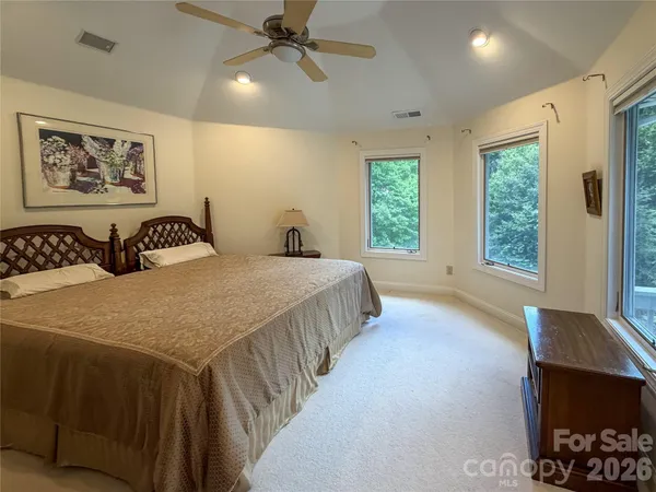$999,000 | 556 Quail Ridge Boulevard, Lake Lure, NC 28746