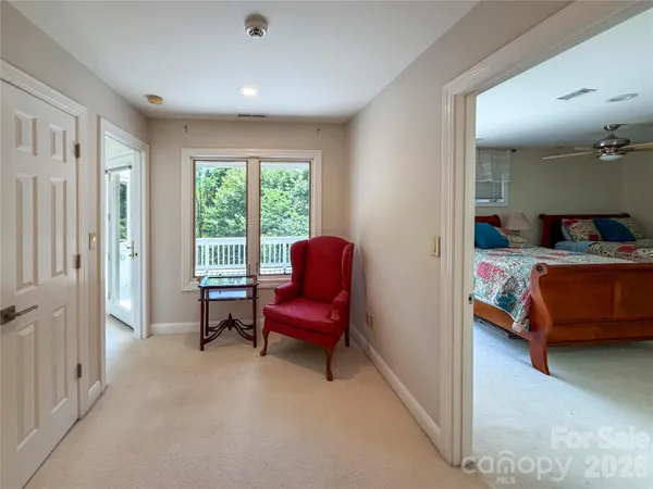 $999,000 | 556 Quail Ridge Boulevard, Lake Lure, NC 28746