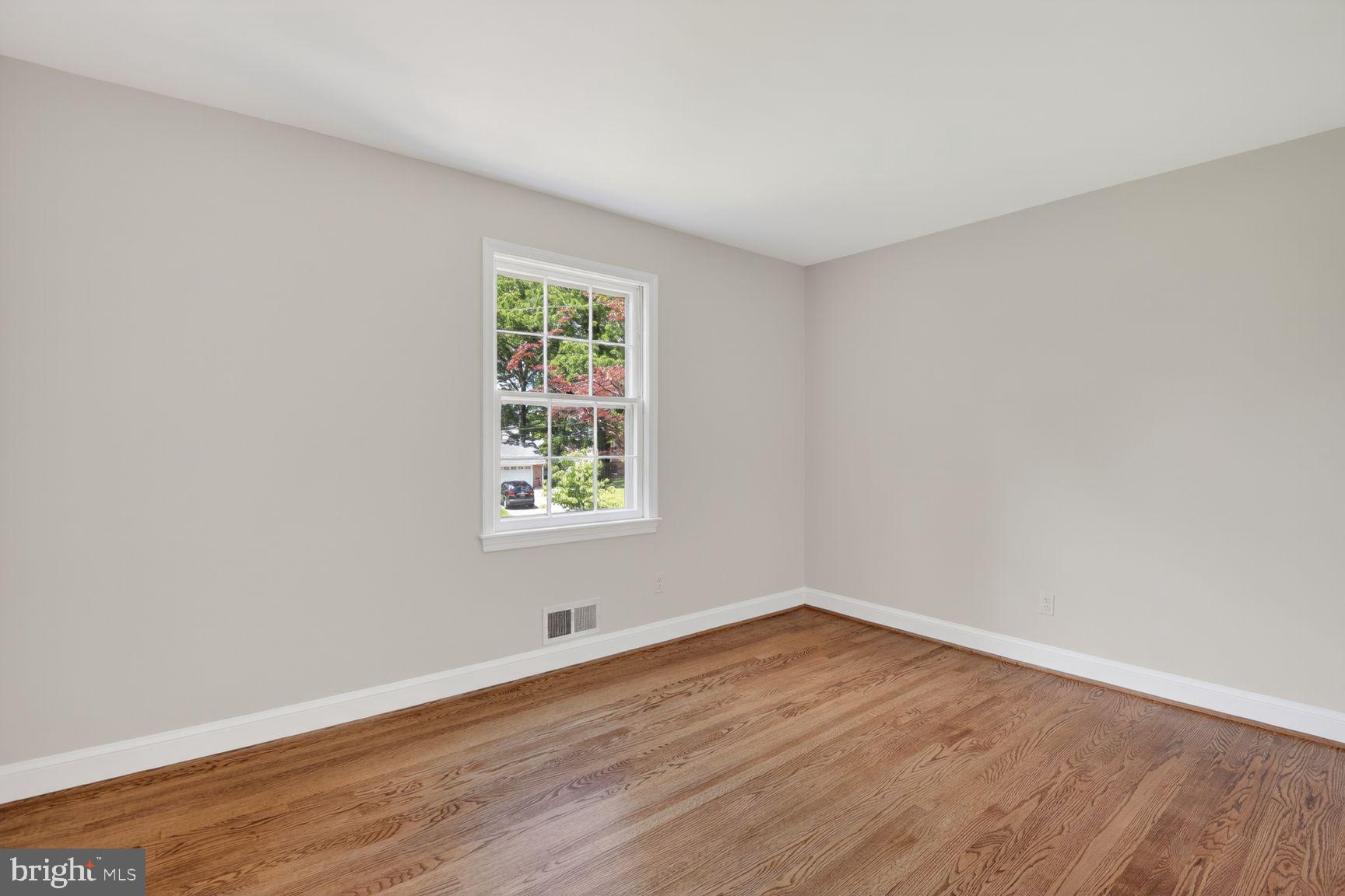 312 Kimblewick Drive Silver Spring, MD 20904 - Photo 34 of 61 Generous sized bedrooms