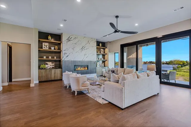 $2,700,000 | 1960 Noe Boulevard, Heath, TX 75126