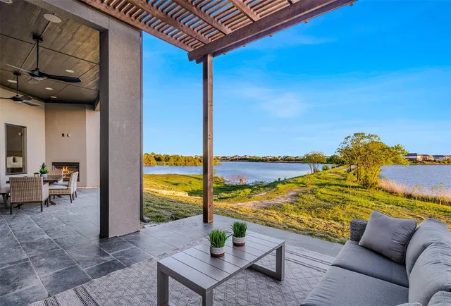 $2,700,000 | 1960 Noe Boulevard, Heath, TX 75126