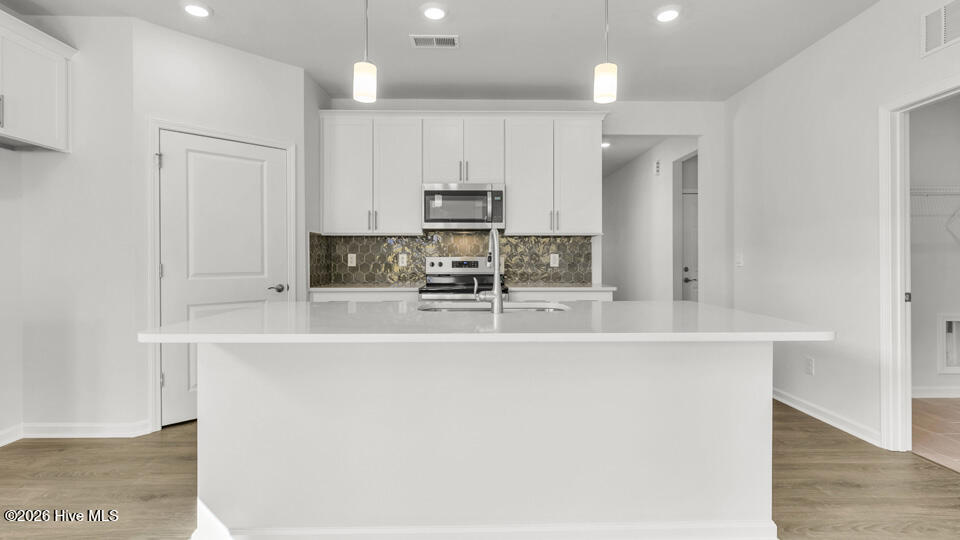 365 Alexis Loop Sanford, NC 27330 - Photo 5 of 35 Kitchen