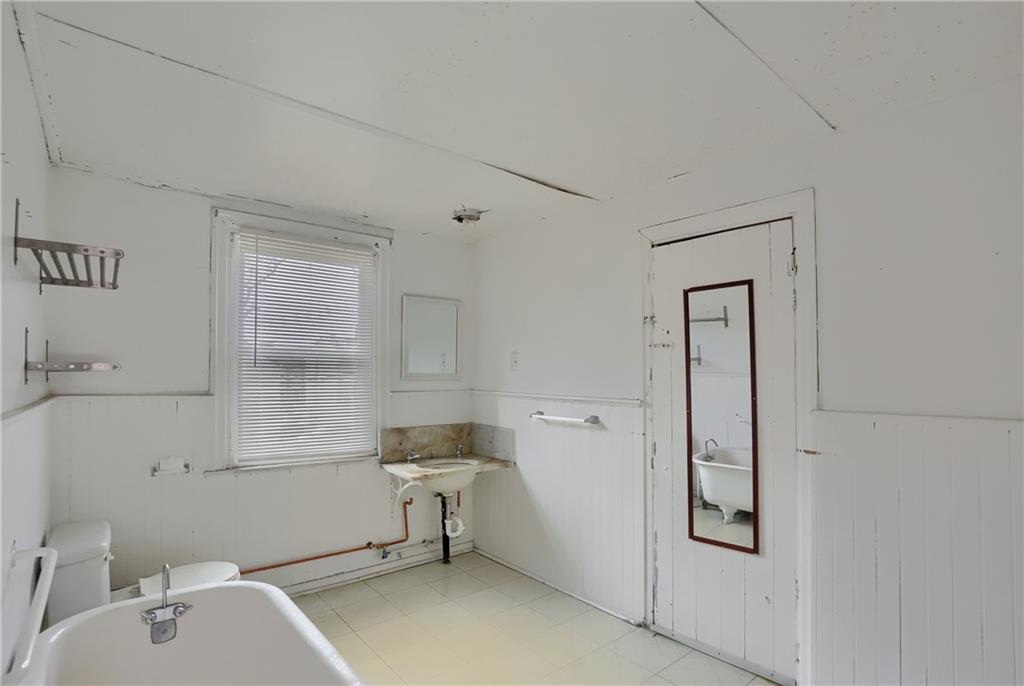 116 Hemlock Street Pittsburgh, PA 15212 - Photo 31 of 38 a bathroom with a sink toilet and shower