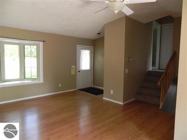 9195 Hodge Road Kingsley, MI 49649 - Photo 16 of 24 1747562-15.JPG