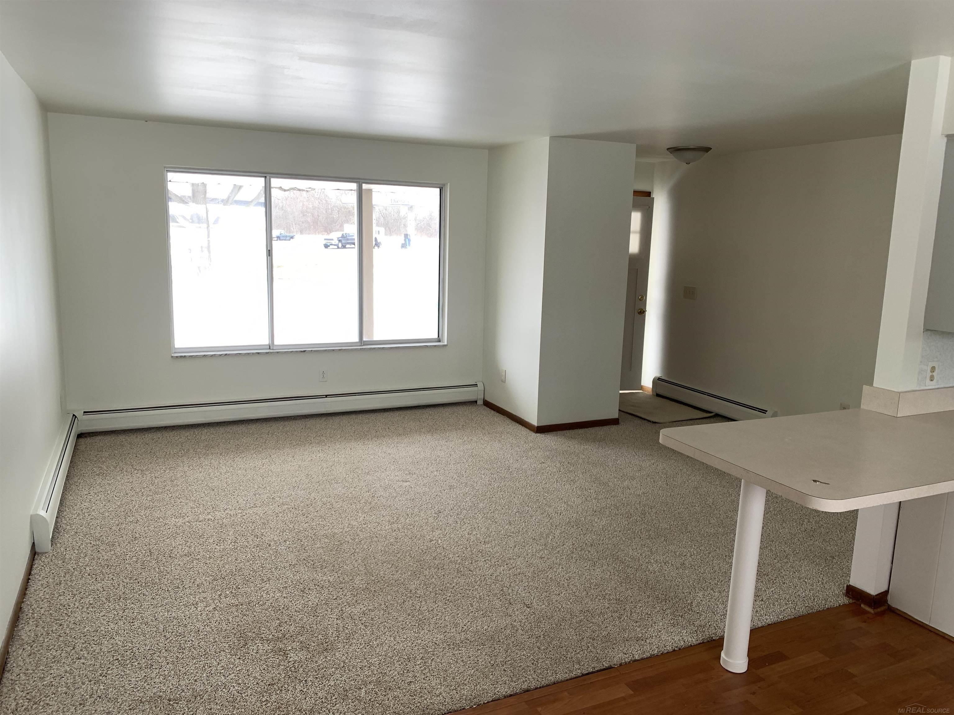 69150 Romeo Plank Road Armada, MI 48005 - Photo 12 of 30 50102251-11.JPG