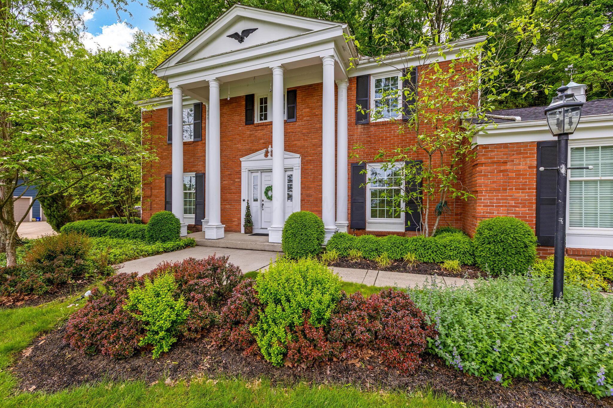 661 Swansea Road Newark, OH 43055 - Photo 2 of 86
