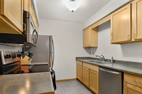 $195,000 | 50 Whitcomb Circle, Unit 5, Madison, WI 53711
