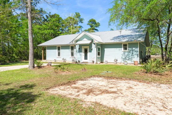 $842,000 | 528 Bay Grove Road, Freeport, FL 32439