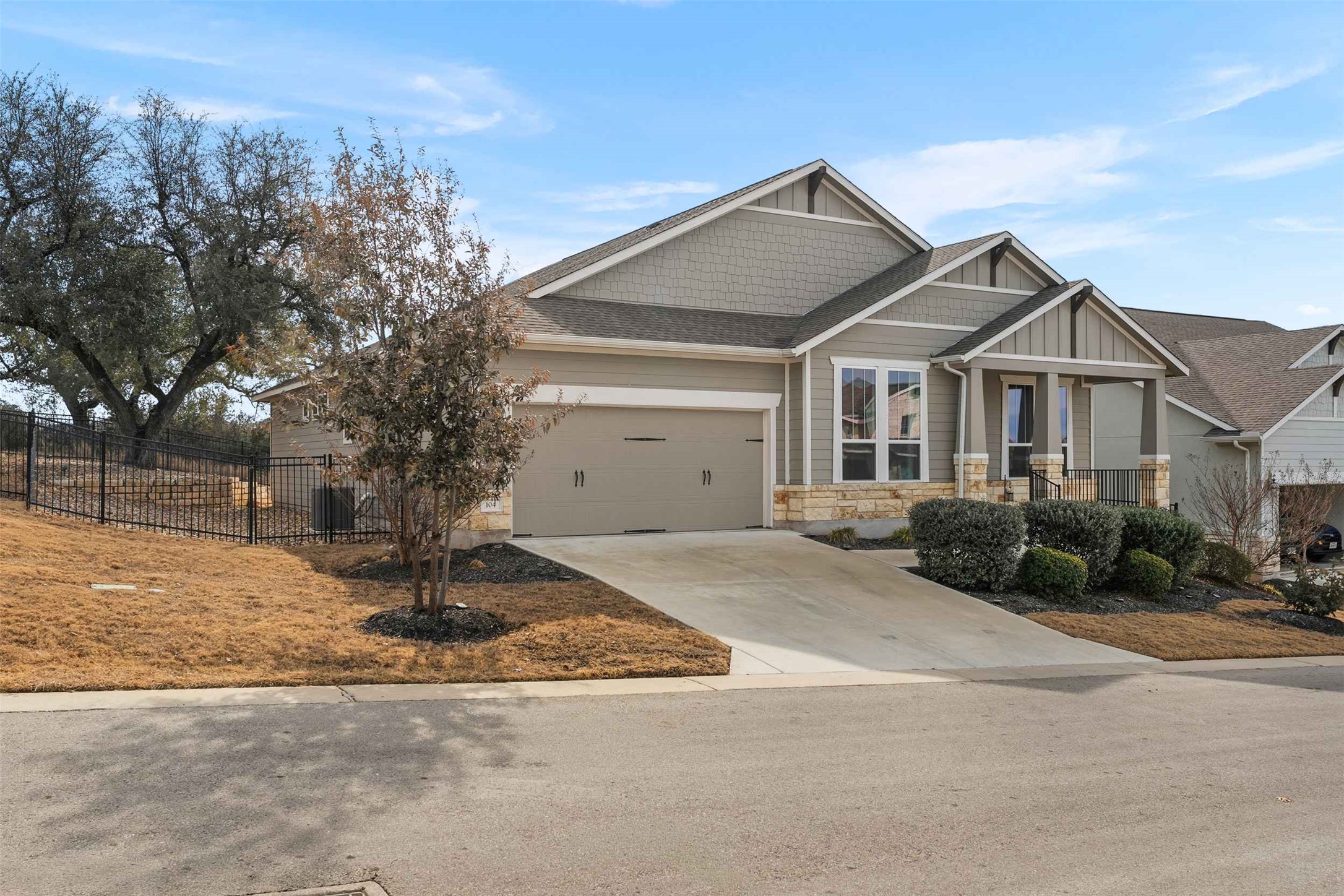 104 Corbin Avenue Georgetown, TX 78628 - Photo 3 of 36