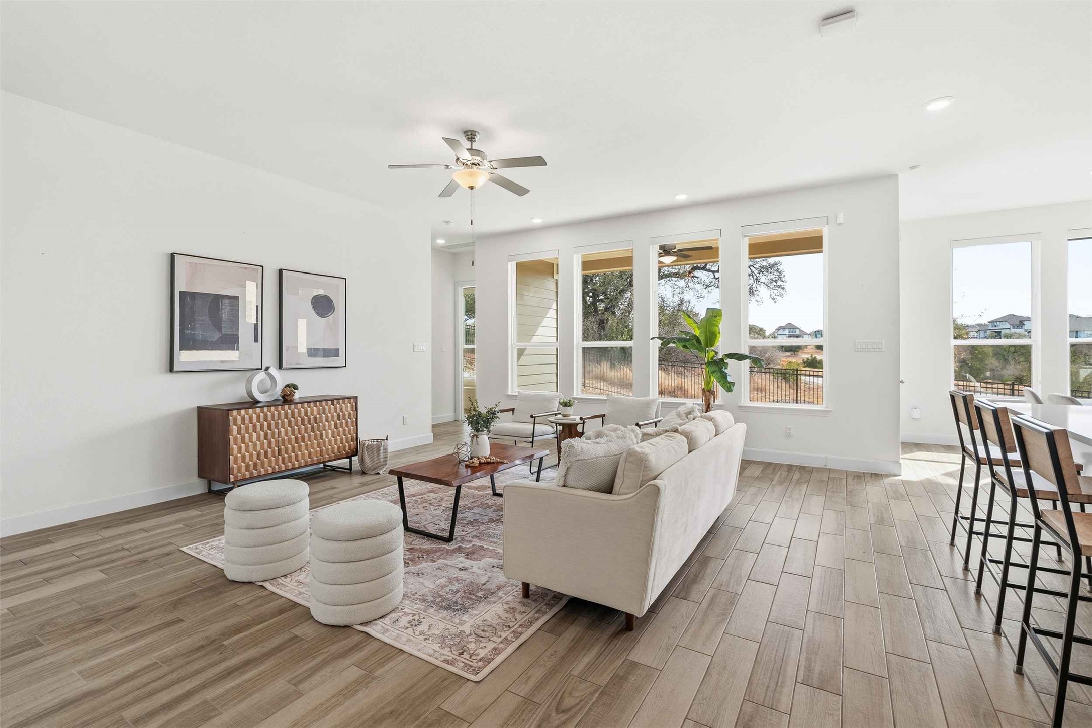 104 Corbin Avenue Georgetown, TX 78628 - Photo 7 of 36