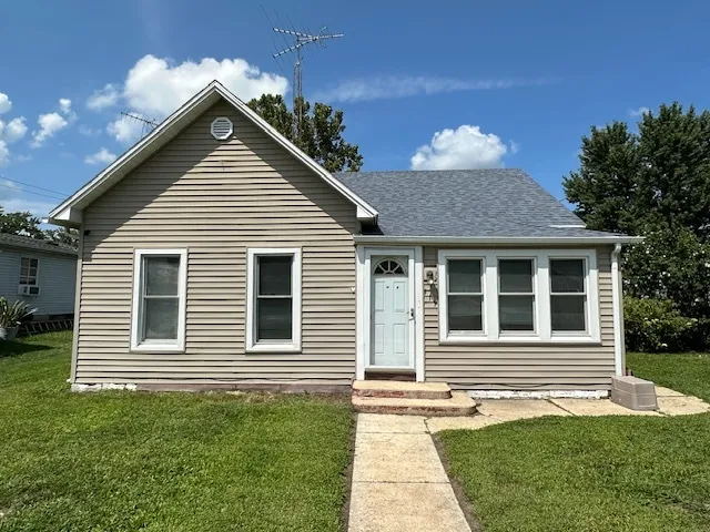 $144,900 | 111 East Main Street, Essex, IL 60935