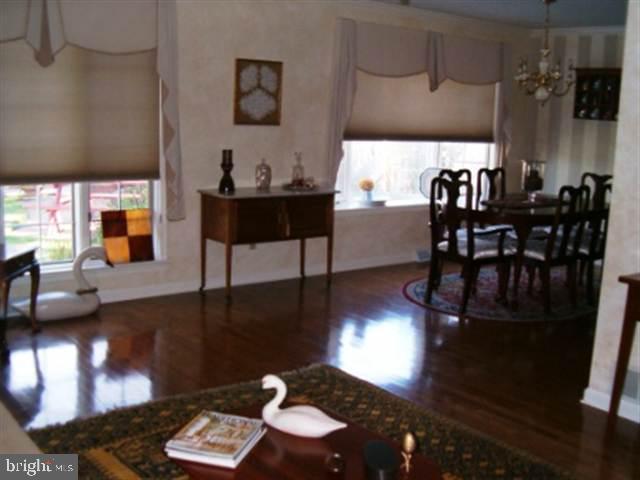 20 Carriage Road Palmyra, PA 17078 - Photo 3 of 22 Gallery Image 3