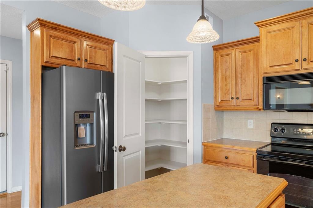 14219 Amanda Lane Basehor, KS 66007 - Photo 13 of 51