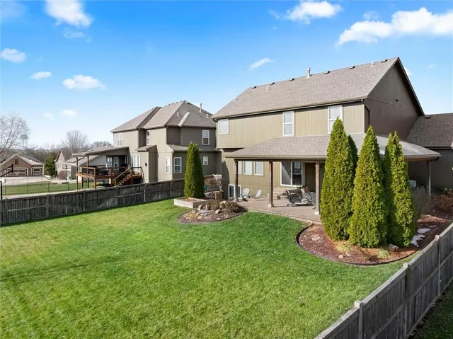 $524,900 | 14219 Amanda Lane, Basehor, KS 66007