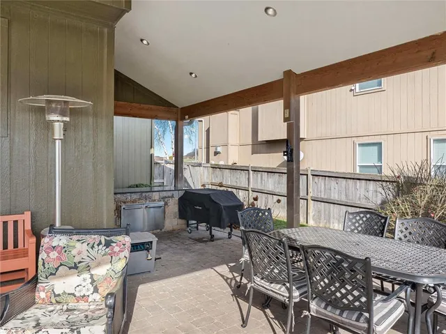 $524,900 | 14219 Amanda Lane, Basehor, KS 66007