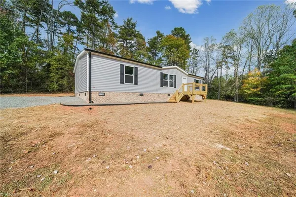 $199,900 | 213 Green Walnut Street, Traphill, NC 28685