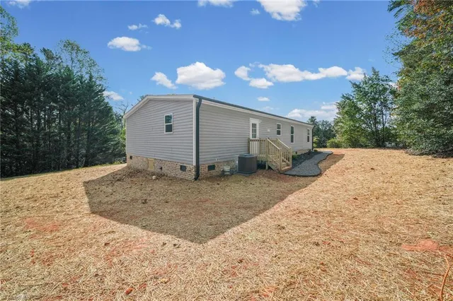 $217,500 | 213 Green Walnut Street, Traphill, NC 28685