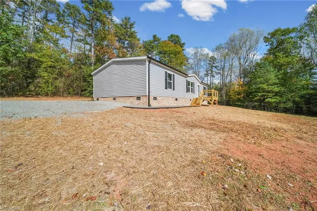 $217,500 | 213 Green Walnut Street, Traphill, NC 28685