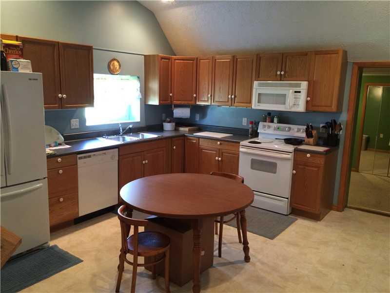 148 Baker Road Greenville, PA 16125 - Photo 3 of 6 Kitchen.