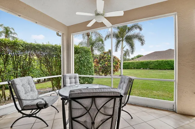 $295,000 | 6900 Cairnwell Drive, Boynton Beach, FL 33472