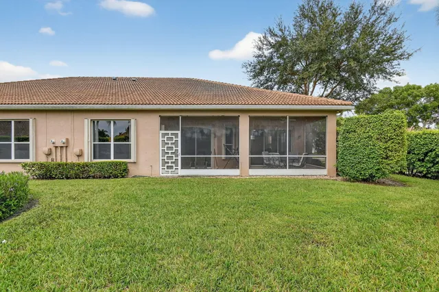 $295,000 | 6900 Cairnwell Drive, Boynton Beach, FL 33472