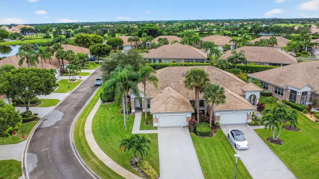 $295,000 | 6900 Cairnwell Drive, Boynton Beach, FL 33472