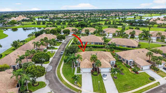 $295,000 | 6900 Cairnwell Drive, Boynton Beach, FL 33472