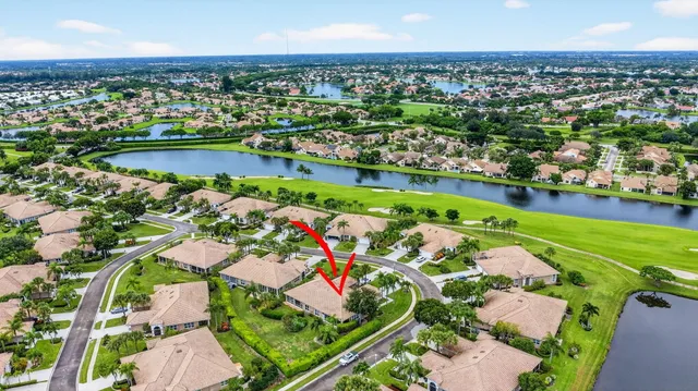 $295,000 | 6900 Cairnwell Drive, Boynton Beach, FL 33472