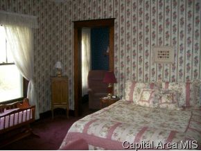 111 West Rutledge Street Petersburg, IL 62675 - Photo 7 of 12 Gallery Image 7