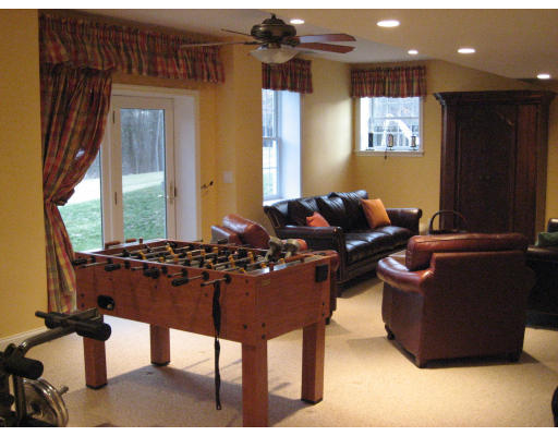 40 Mill Road Wilmington, MA 01887 - Photo 20 of 30 Gallery Image 20