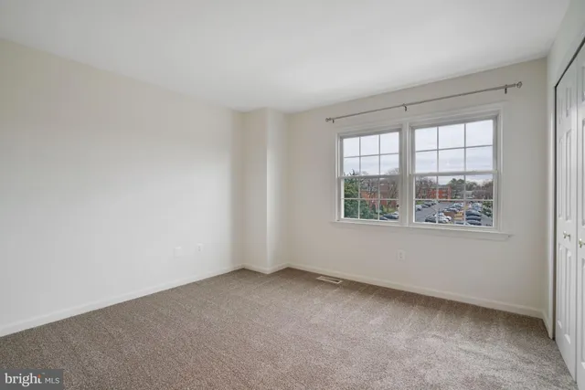 $495,000 | 3858 9th Road South, Arlington, VA 22204