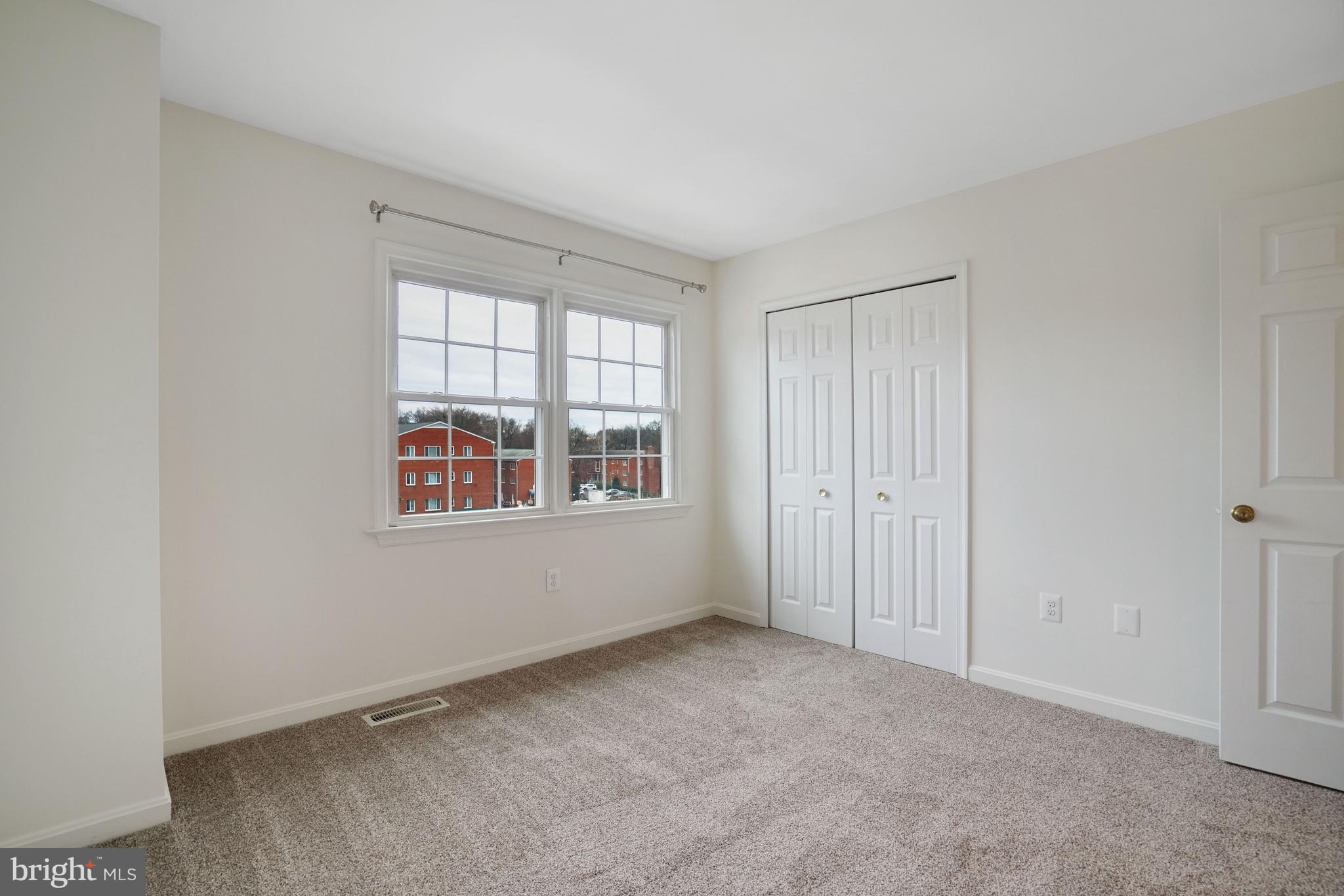 3858 9th Road South Arlington, VA 22204 - Photo 26 of 31