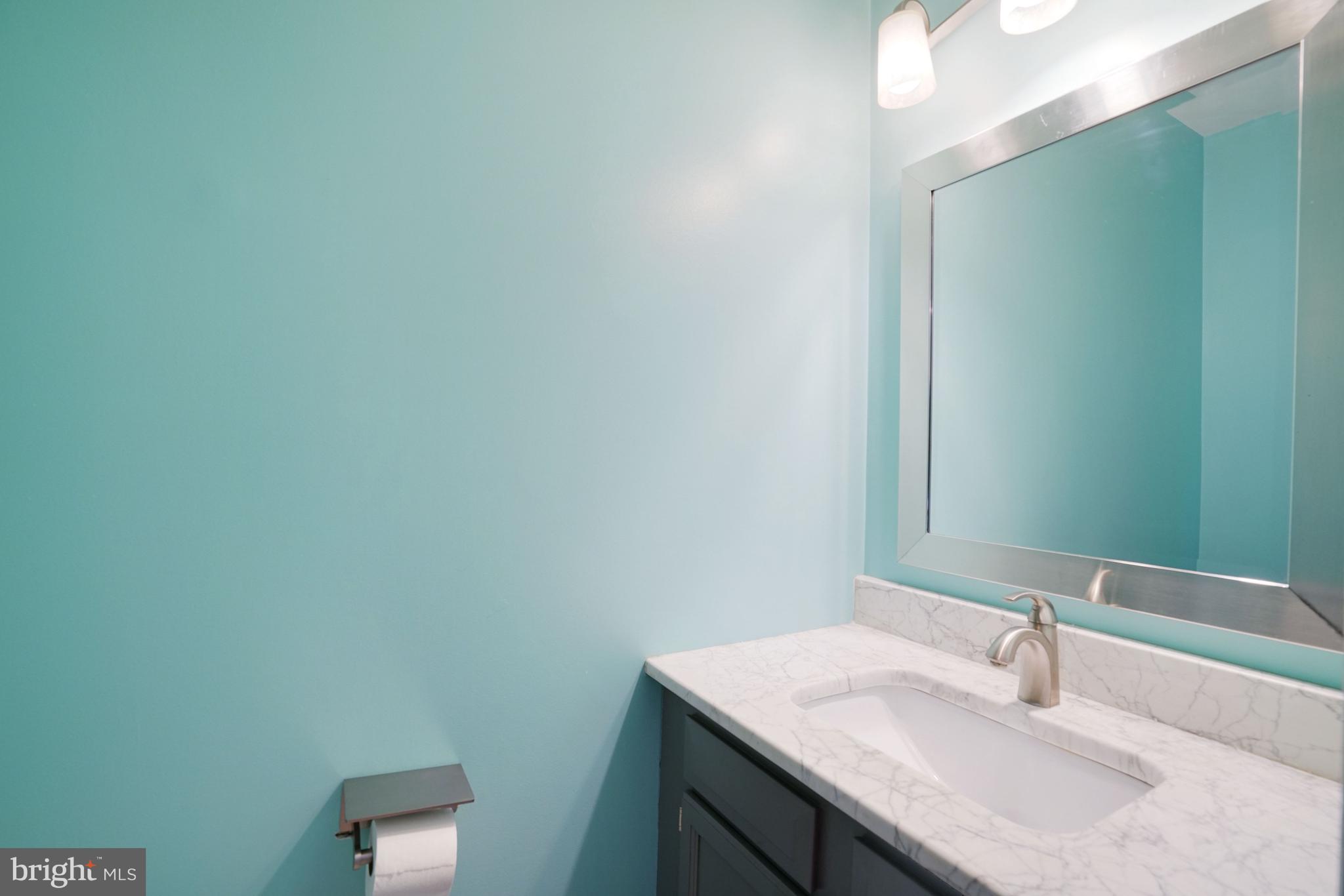 3858 9th Road South Arlington, VA 22204 - Photo 28 of 31 Main level half bath