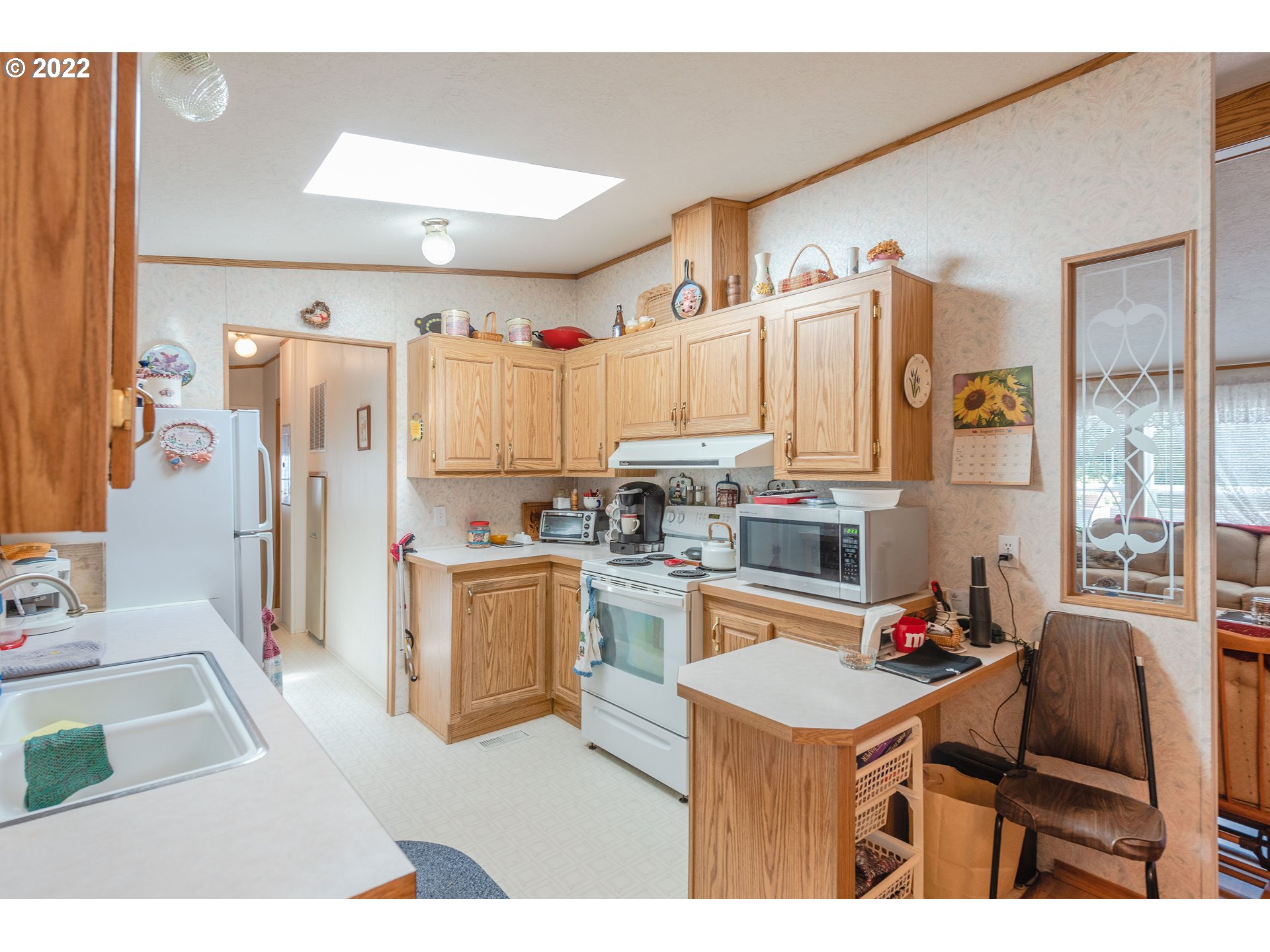 63248 Everest Road Coos Bay, OR 97420 - Photo 12 of 32 Kitchen
