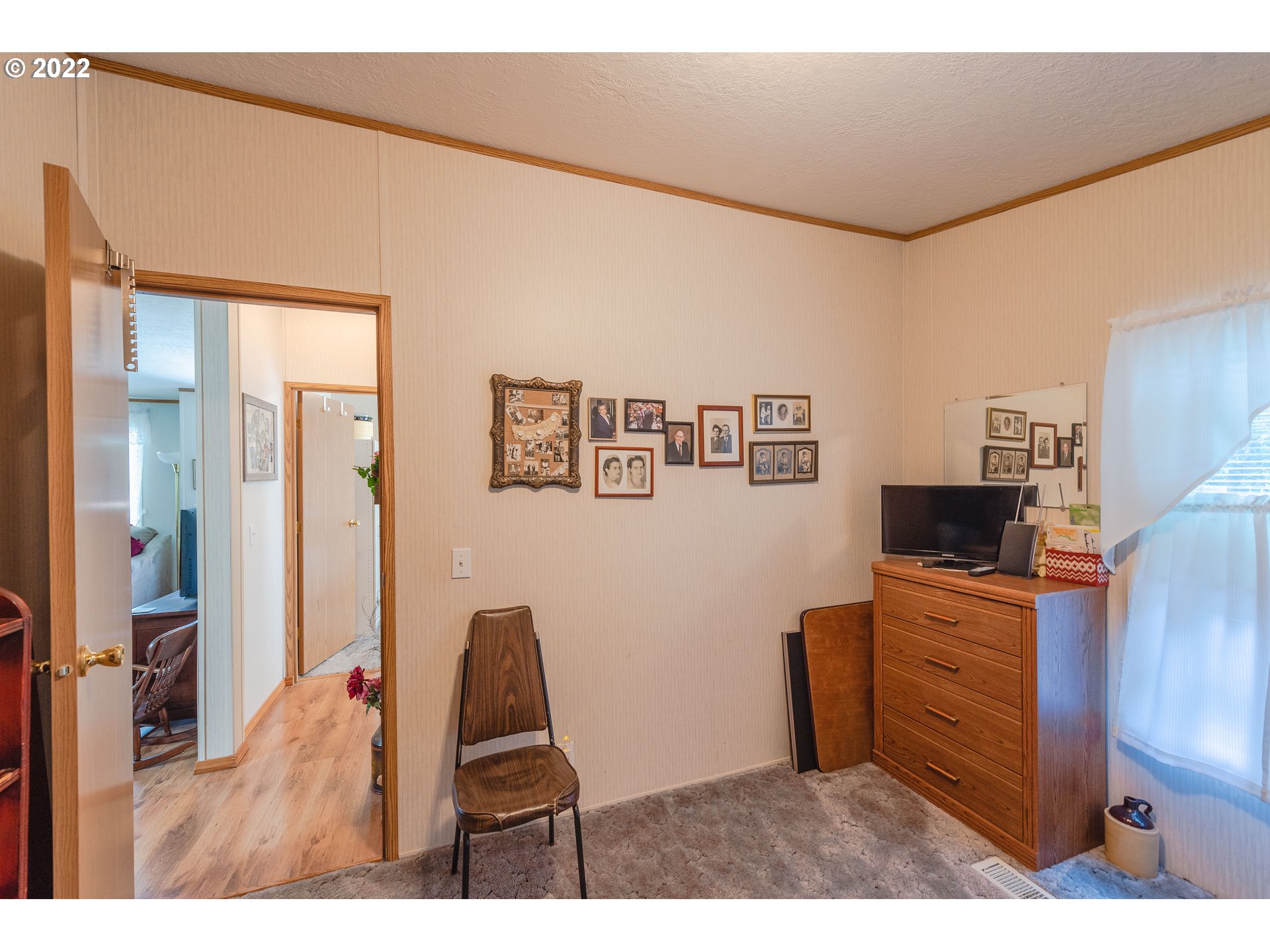 63248 Everest Road Coos Bay, OR 97420 - Photo 20 of 32 Bedroom