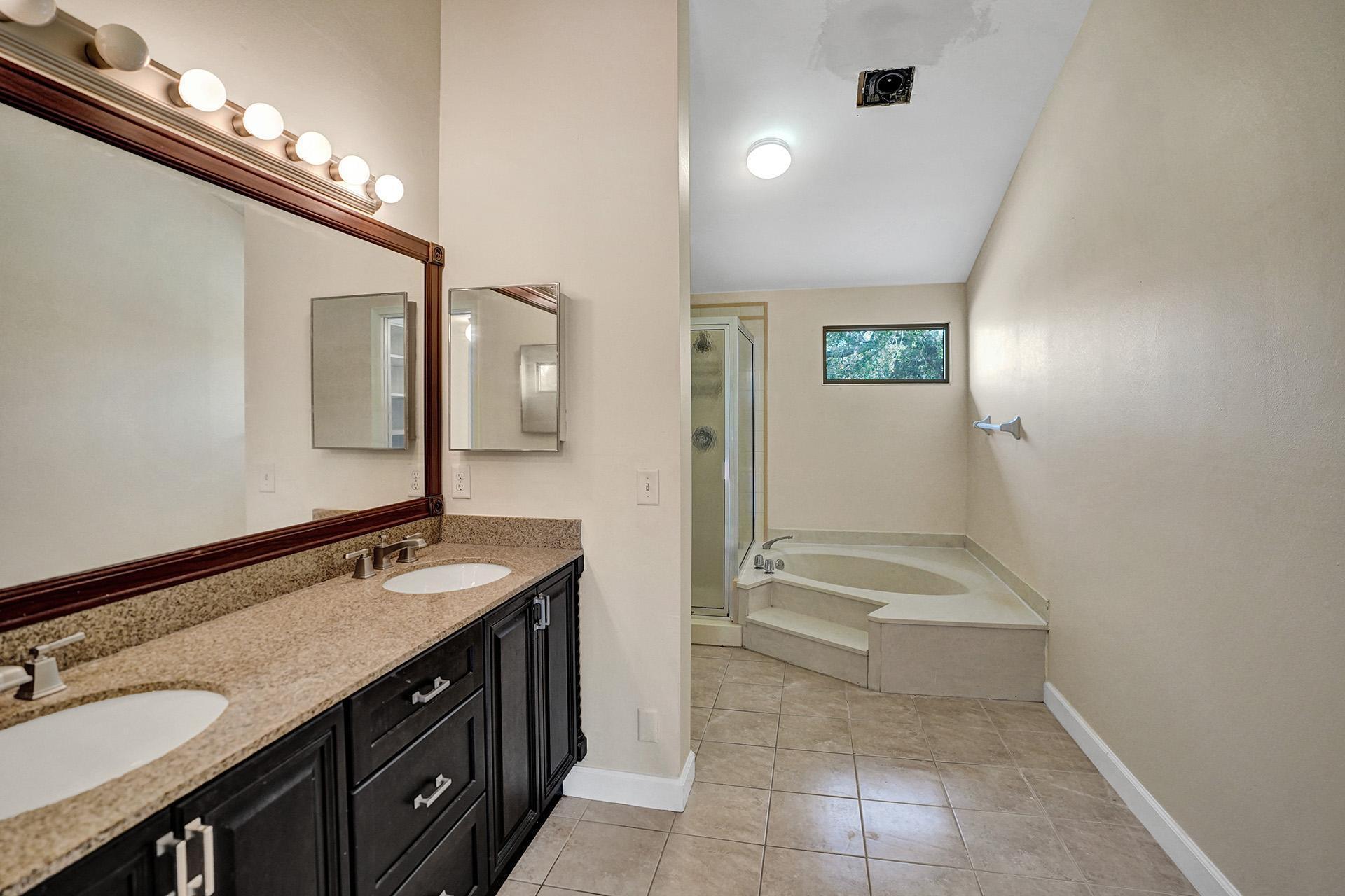 1400 Northwest 9th Avenue, Unit A6 Boca Raton, FL 33486 - Photo 13 of 44 DSC08194