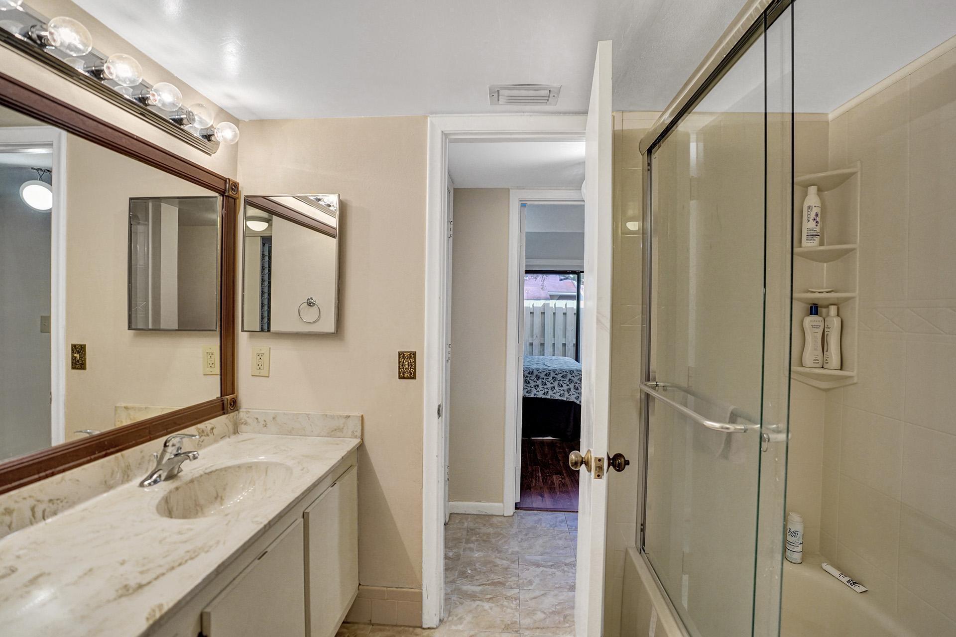 1400 Northwest 9th Avenue, Unit A6 Boca Raton, FL 33486 - Photo 22 of 44 DSC08158