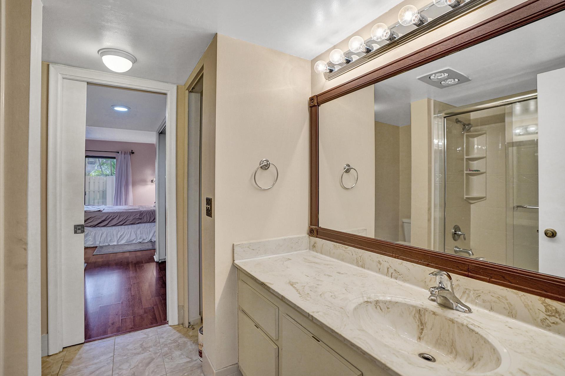1400 Northwest 9th Avenue, Unit A6 Boca Raton, FL 33486 - Photo 23 of 44 DSC08155