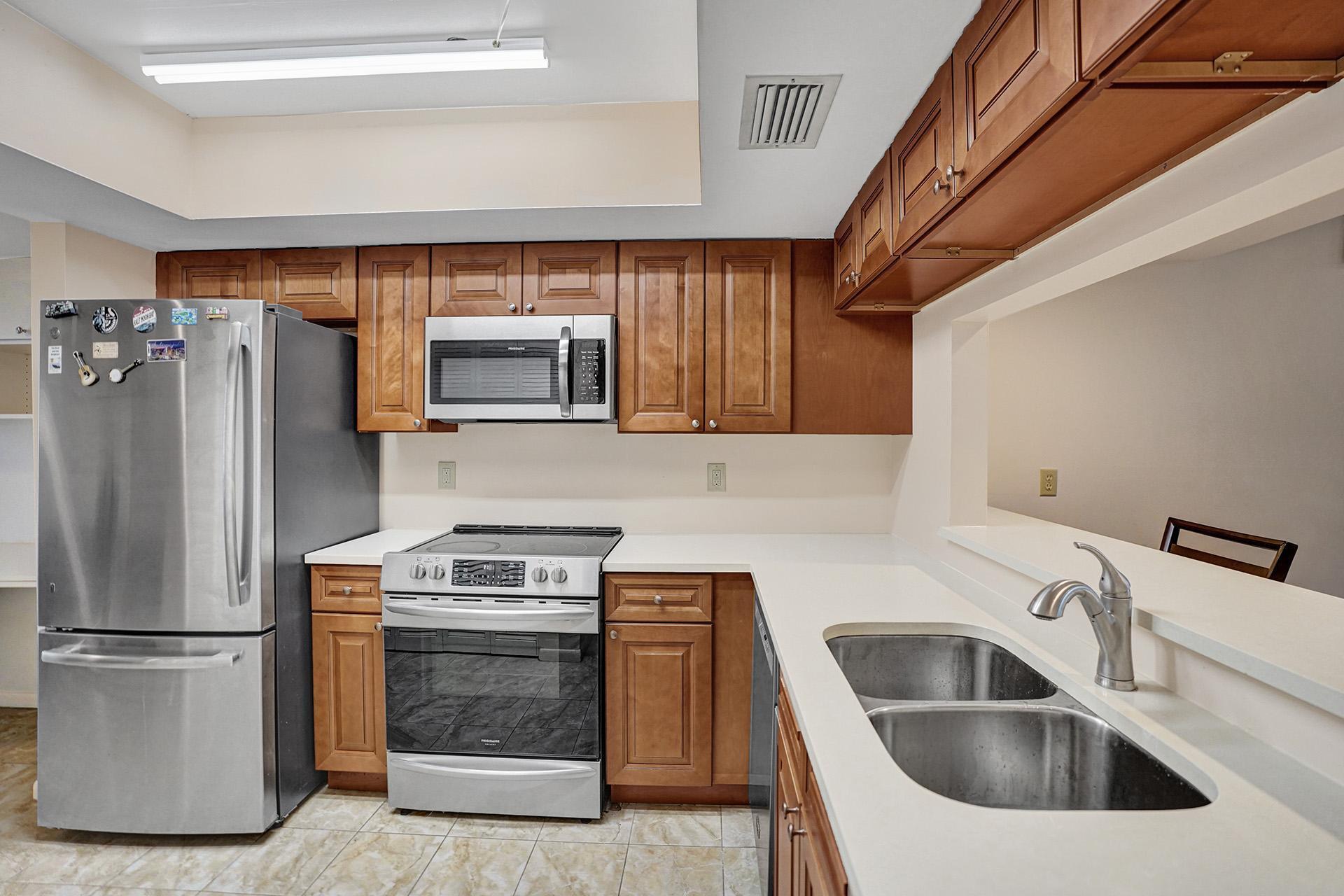 1400 Northwest 9th Avenue, Unit A6 Boca Raton, FL 33486 - Photo 31 of 44 DSC08110