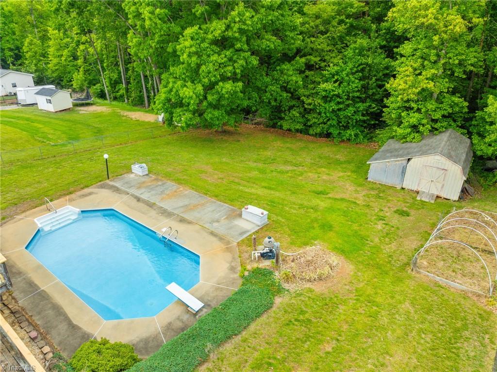 1120 Woodbury Road King, NC 27021 - Photo 28 of 32