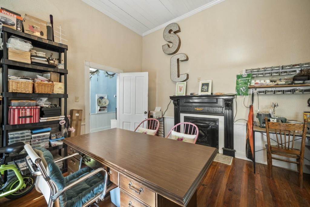 431 West Memorial Drive Dallas, GA 30132 - Photo 25 of 31 a living room with furniture and a fireplace