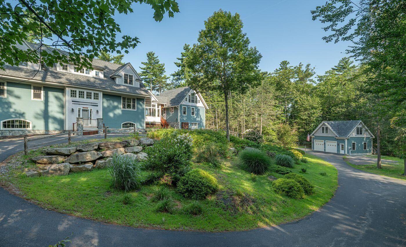 361 Raymond Cape Road Raymond, ME 04071 - Photo 4 of 32 W5-W4-ME2958-W5-ME2781-4