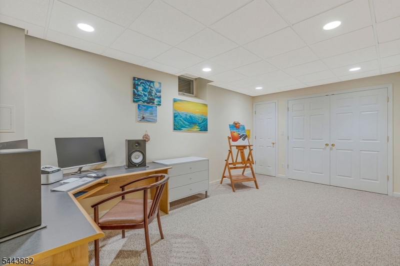 5 Pinewood Lane Warren, NJ 07059 - Photo 35 of 45