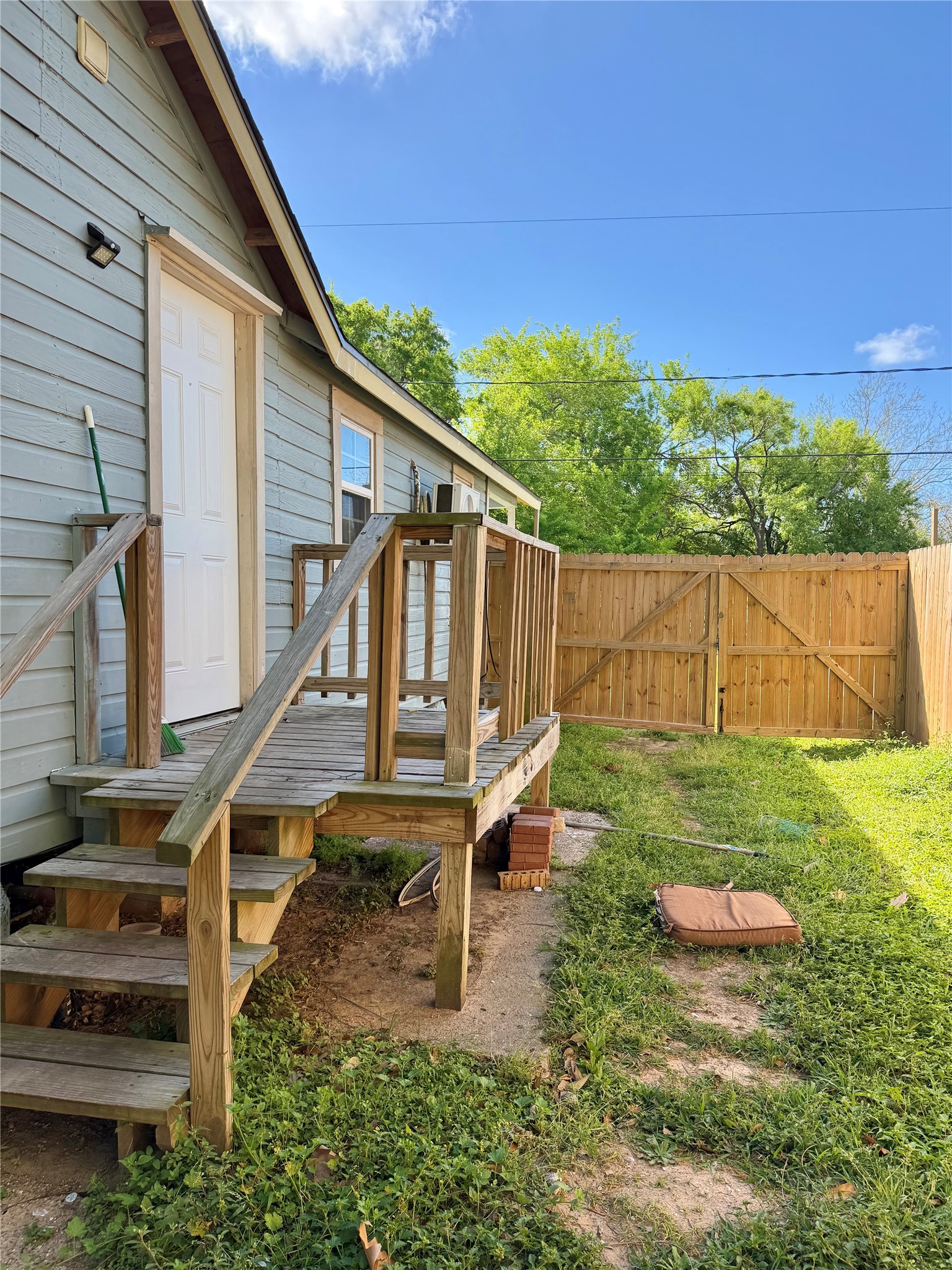 322 Hays Road Oyster Creek, TX 77541 - Photo 23 of 25