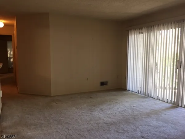 $2,400 | 2307 Doolittle Drive, Unit 2307, Bridgewater, NJ 08807