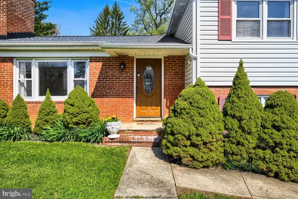 $3,500 | 114 West Seminary Avenue, Lutherville-Timonium, MD 21093