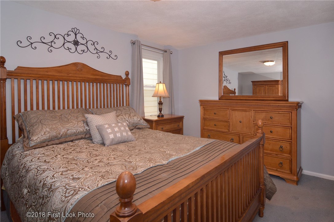 148 Iroquois Road Cumberland, RI 02864 - Photo 22 of 37 Gallery Image 22
