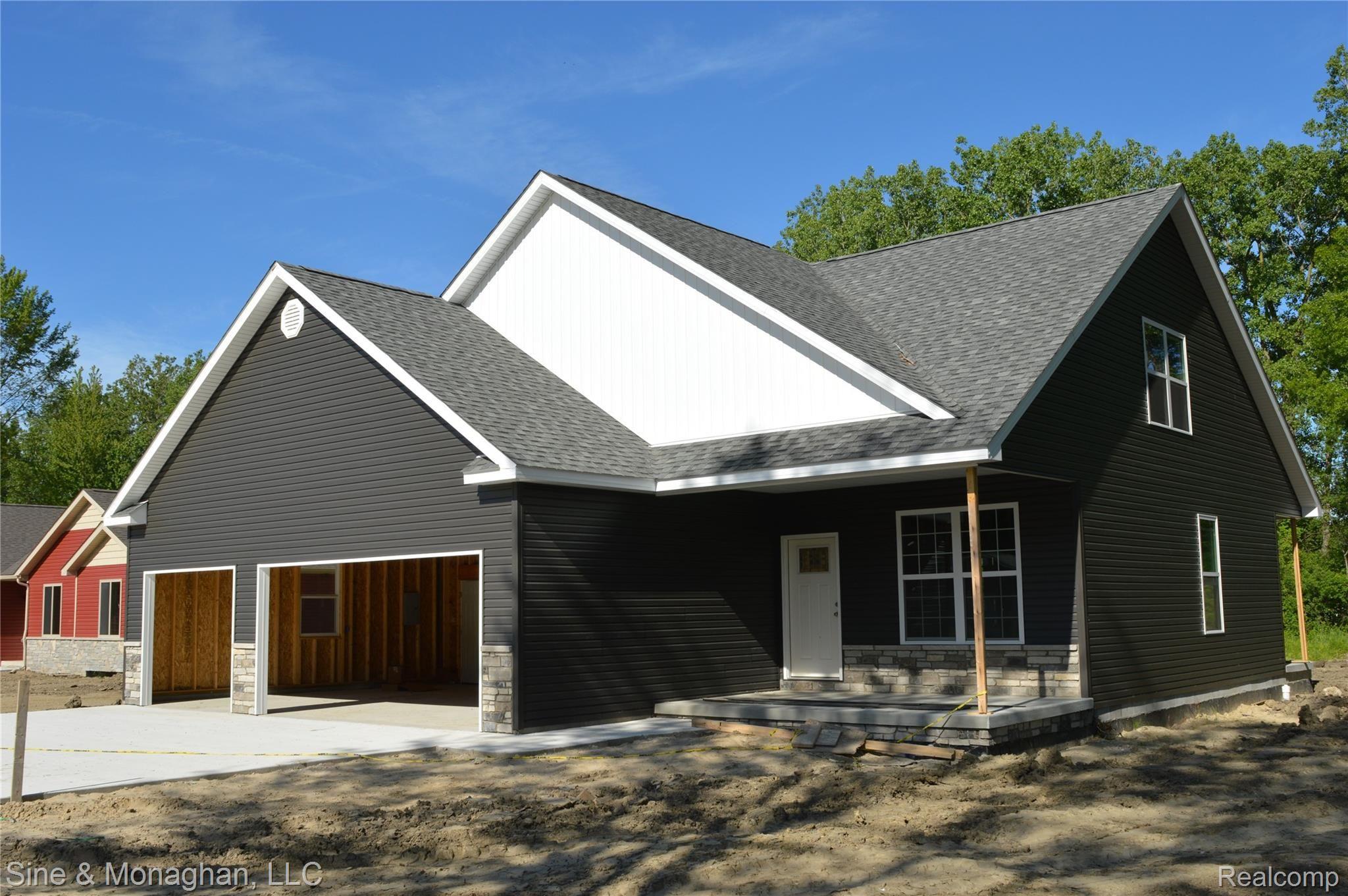 9400 Folkert Road Algonac, MI 48001 - Photo 2 of 9 013.JPG