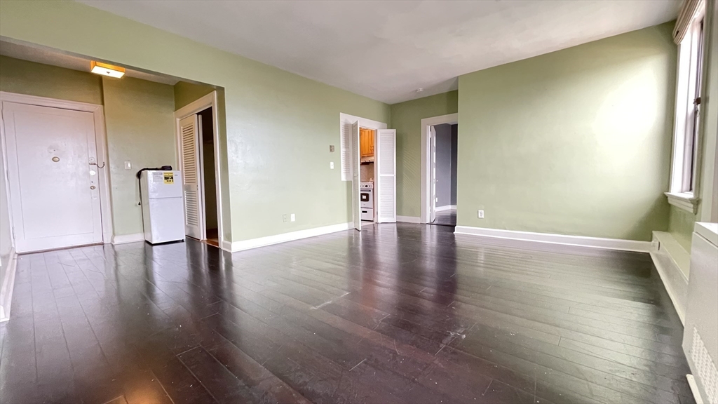 140 Chestnut Street, Unit 610 Springfield, MA 01103 - Photo 4 of 19 Gallery Image 4